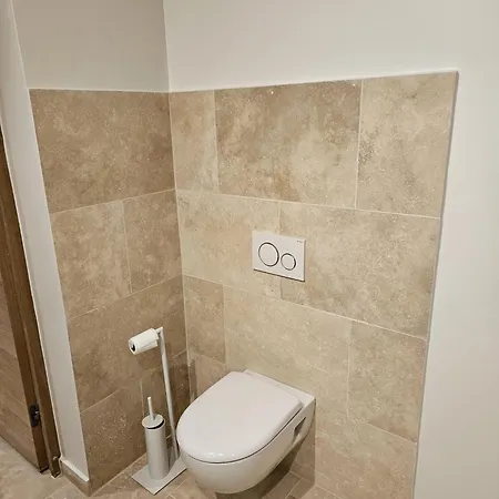 Chateau De La Follie - Le Halloy Pierrefonds