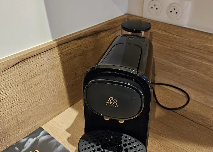 Chateau De La Follie - Le Halloy Pierrefonds