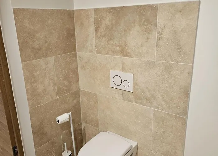 Chateau De La Follie - Le Halloy Pierrefonds